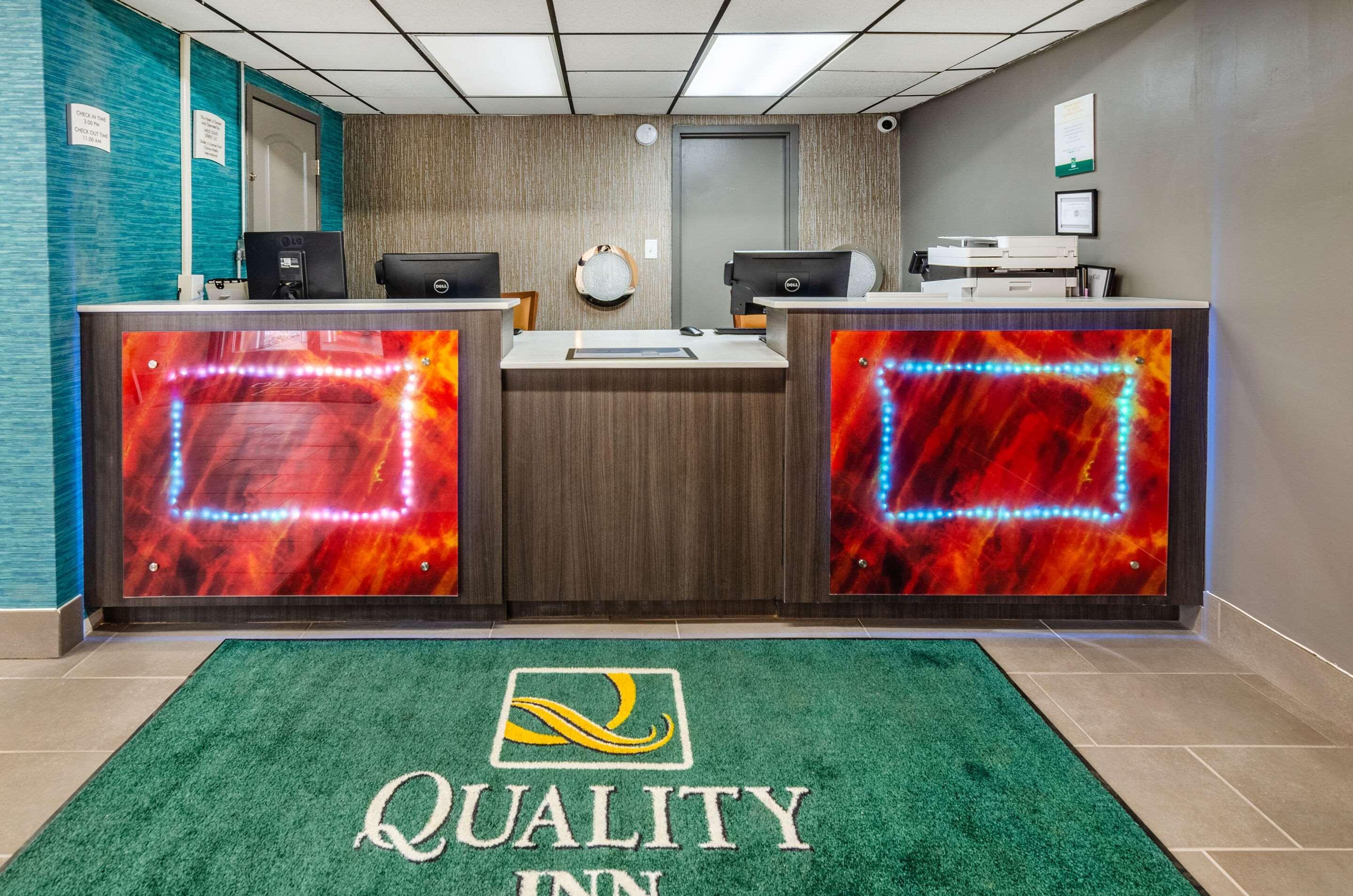 Quality Inn บริสตอล ภายนอก รูปภาพ
